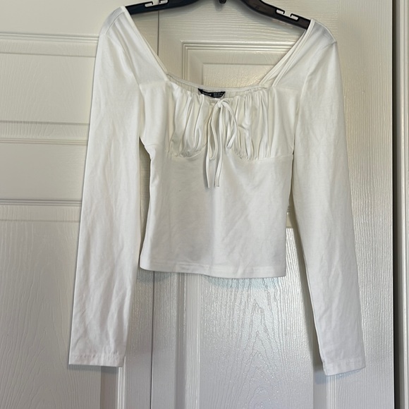 Shein Long Sleeve Crop Top - Picture 1 of 3